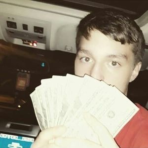 Meet your Posher, Anthony